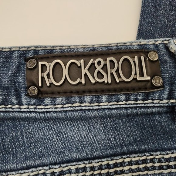 Rock & Roll Cowgirl Jeans Low Rise Med Wash Embroidery Detail - Picture 9 of 13